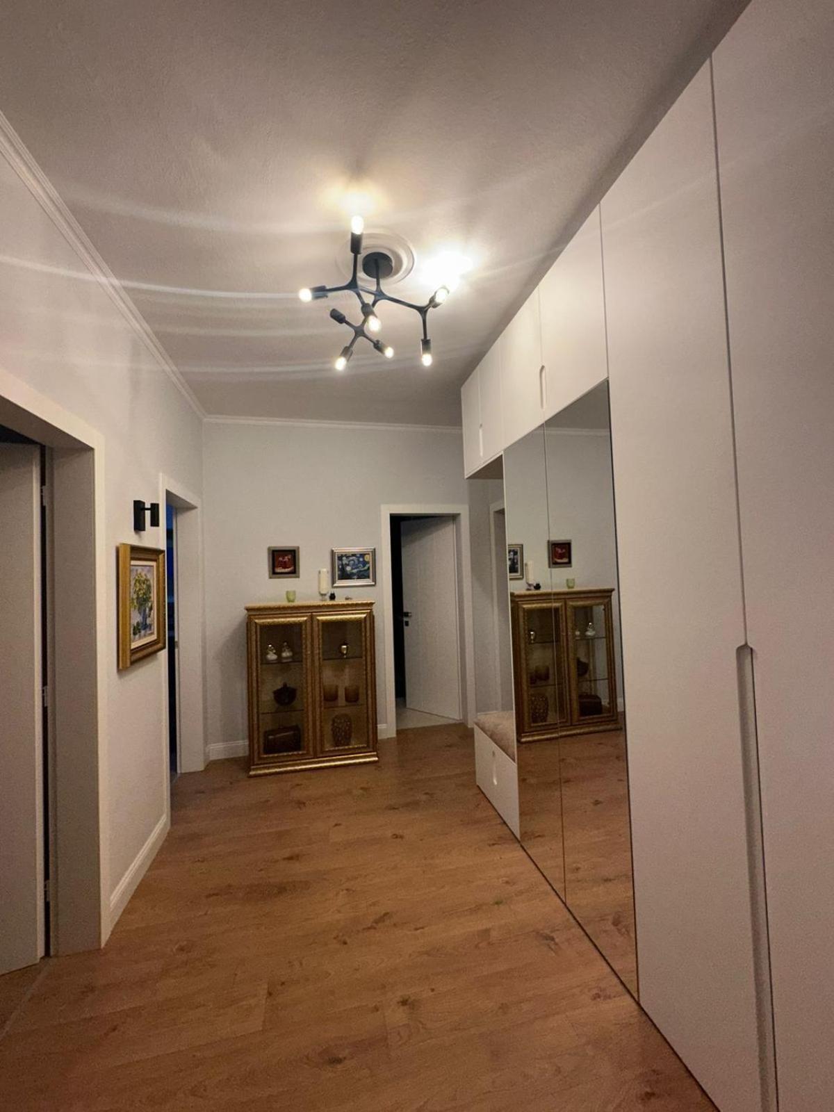 City Center Apartment Tiranë Ngoại thất bức ảnh